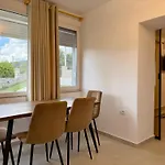 Mimani Stone House Πανσιόν 3*