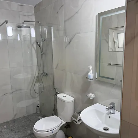 Mimani Stone House 3* Roshnik