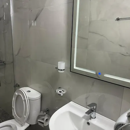 Mimani Stone House 3* Roshnik