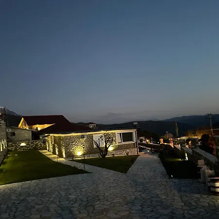 Mimani Stone House 게스트하우스 4*
