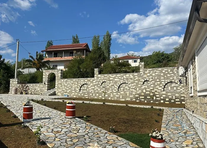 Гостевой дом Mimani Stone House 3*