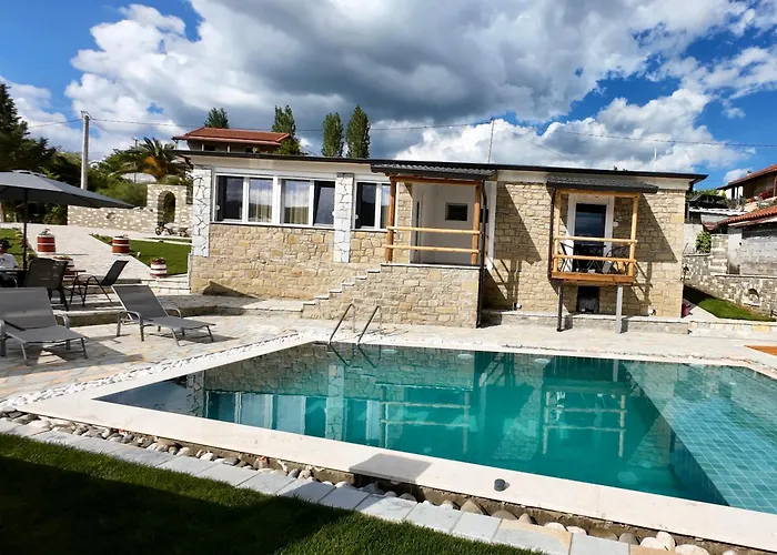 Mimani Stone House Гостевой дом