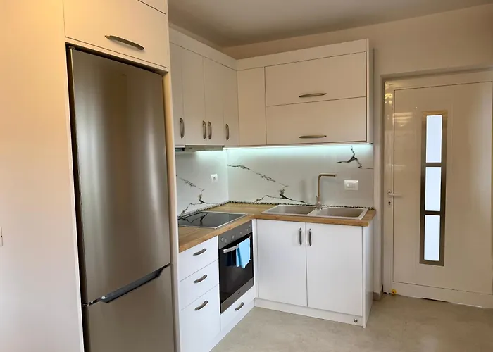 Гостевой дом Mimani Stone House Roshnik