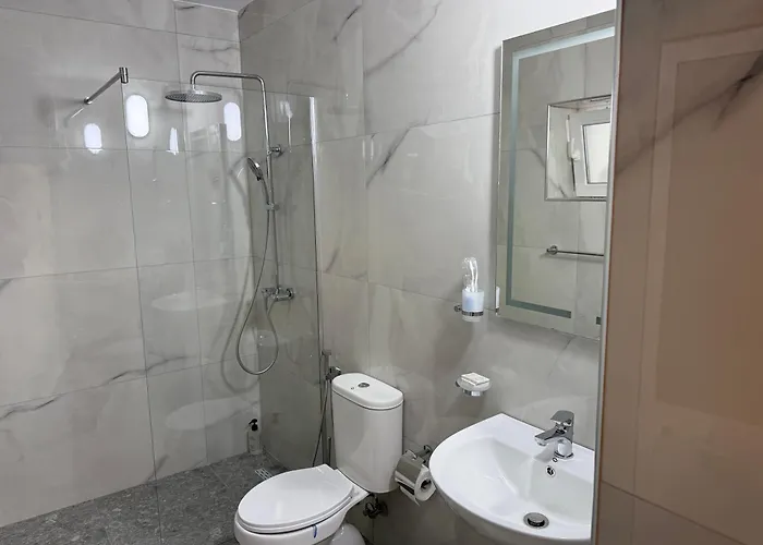 Mimani Stone House 3* Roshnik