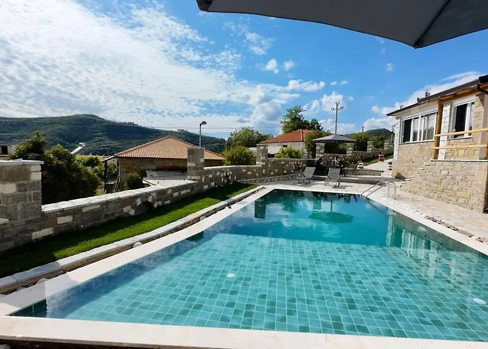 Mimani Stone House